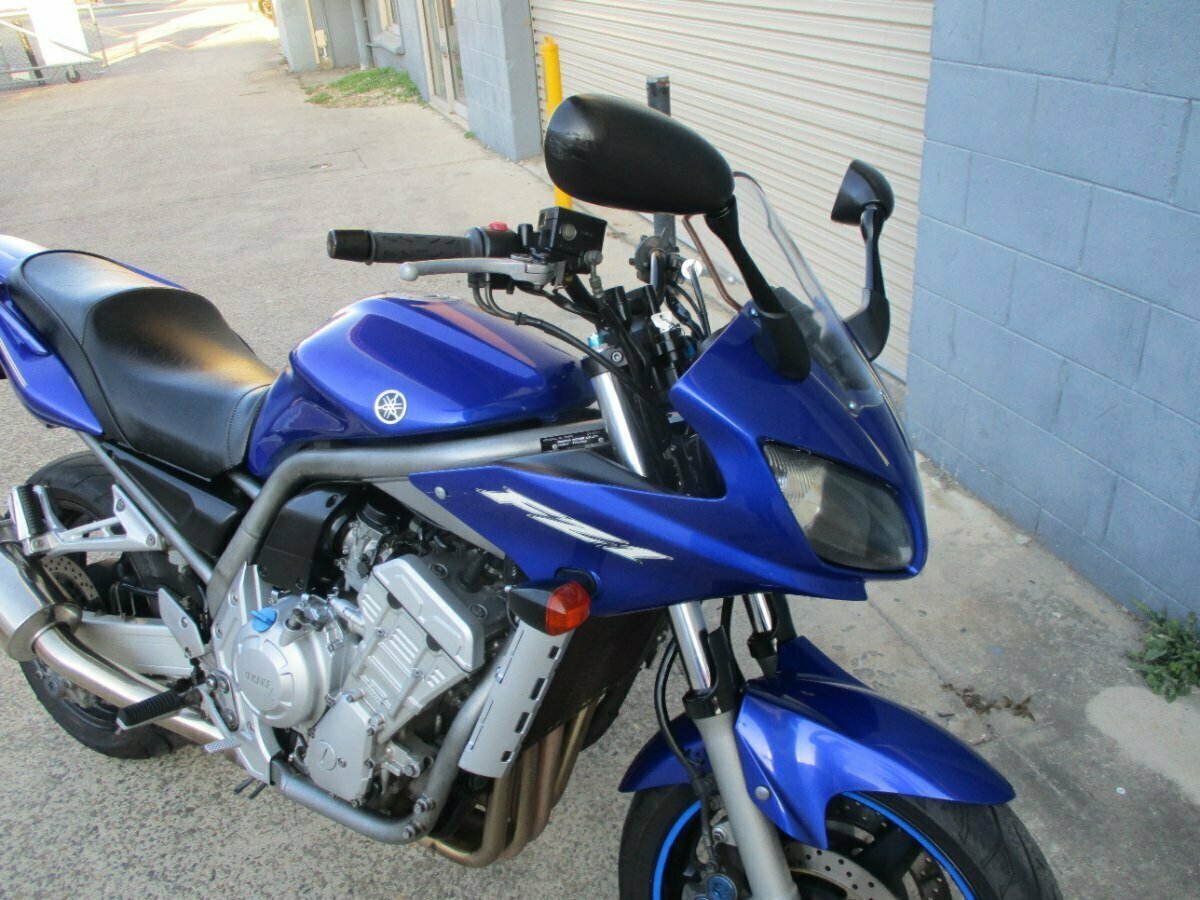 2001 YAMAHA FZ1 FAZER (FZS1000) ROAD