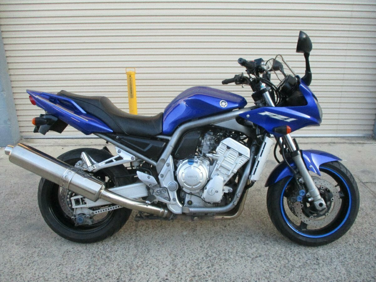2001 YAMAHA FZ1 FAZER (FZS1000) ROAD