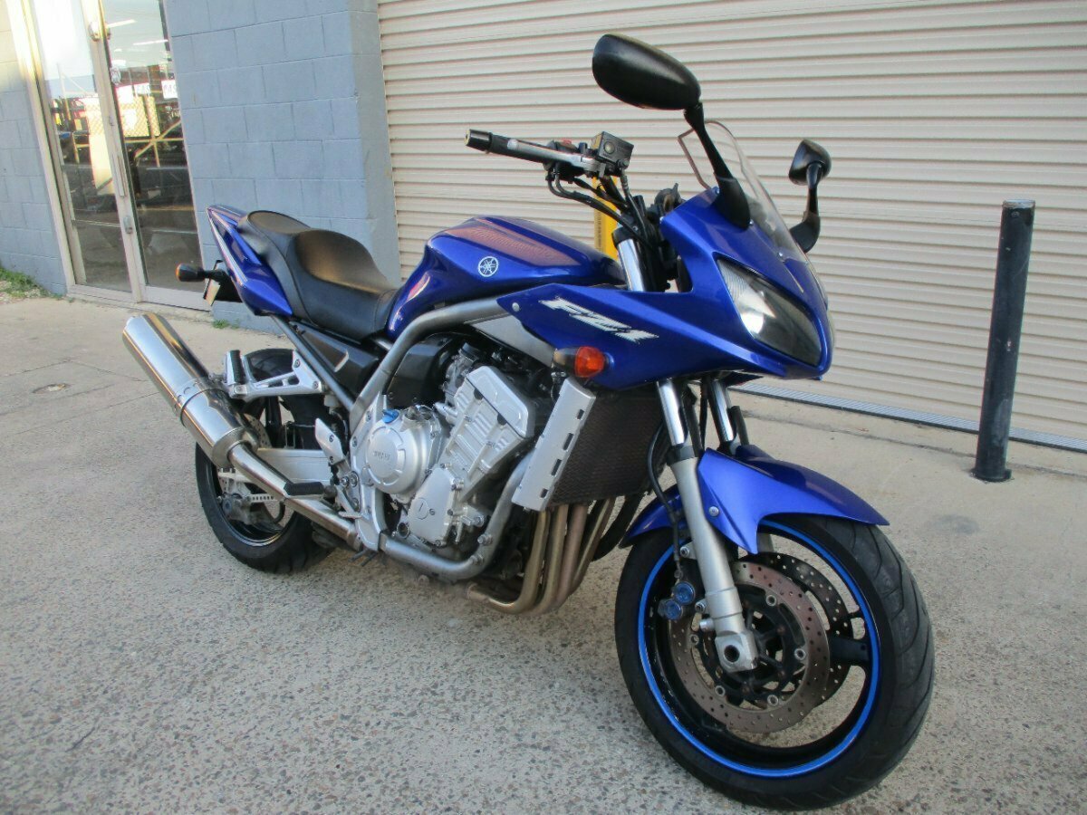 2001 YAMAHA FZ1 FAZER (FZS1000) ROAD