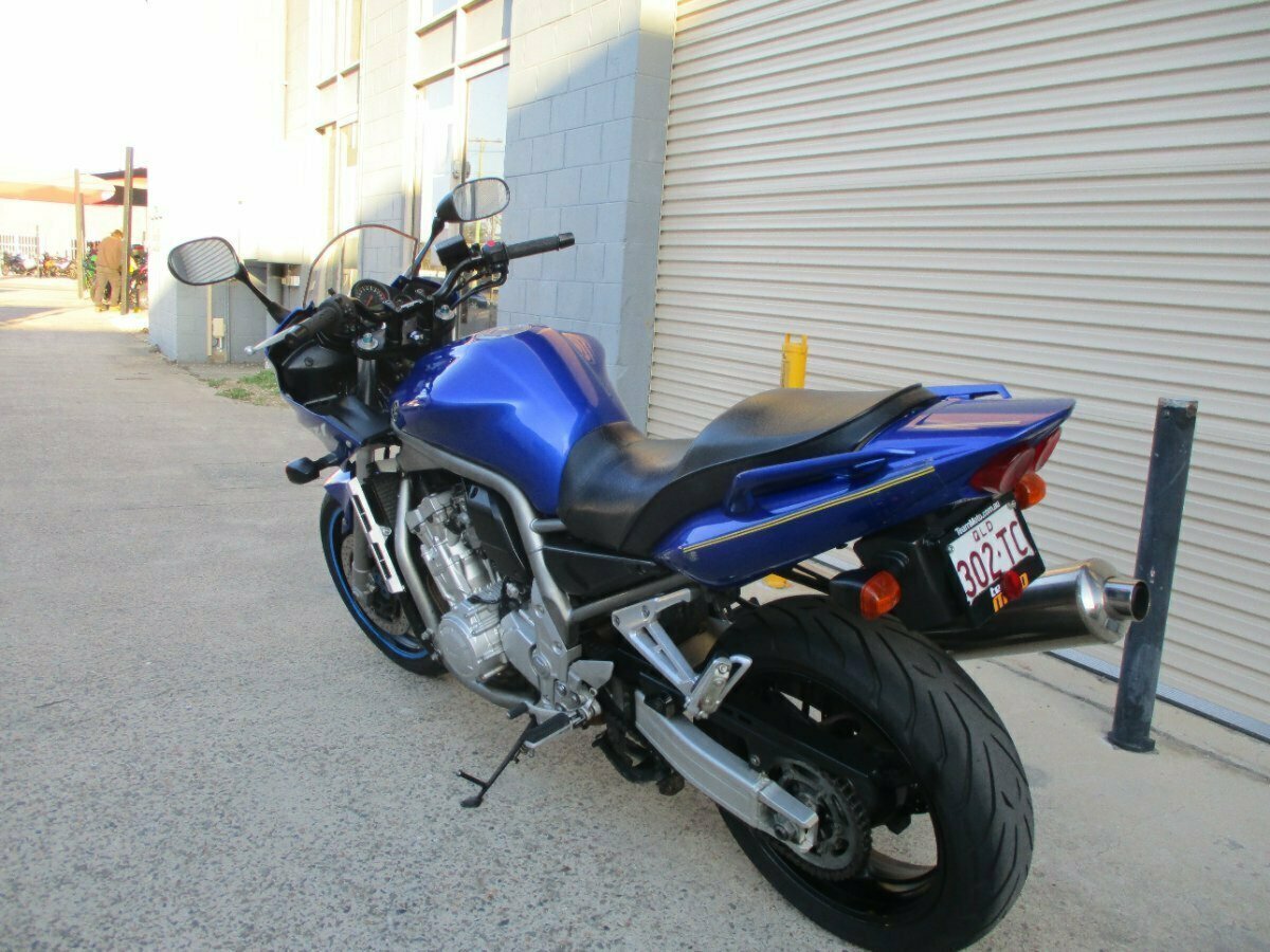 2001 YAMAHA FZ1 FAZER (FZS1000) ROAD