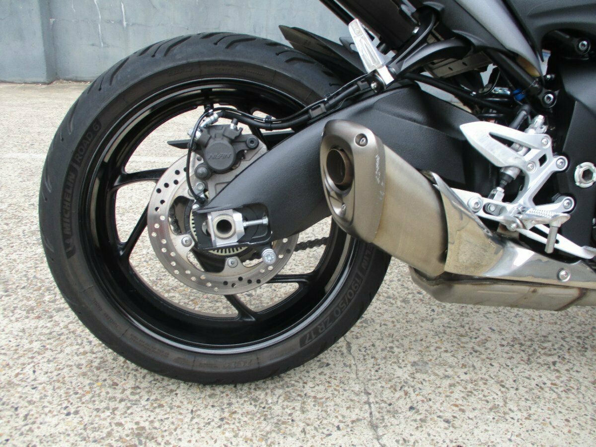 2016 SUZUKI GSX-S1000F ROAD