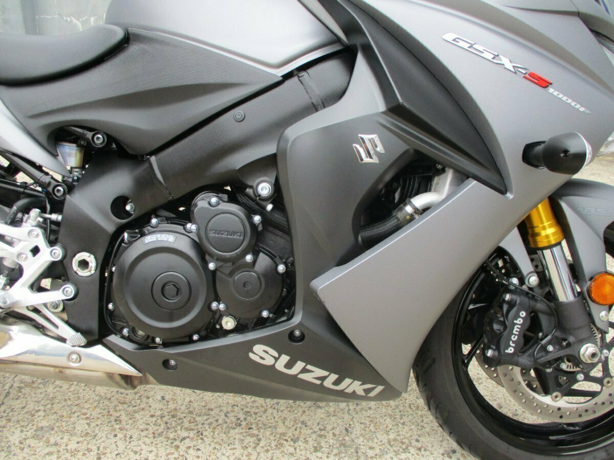 2016 SUZUKI GSX-S1000F ROAD