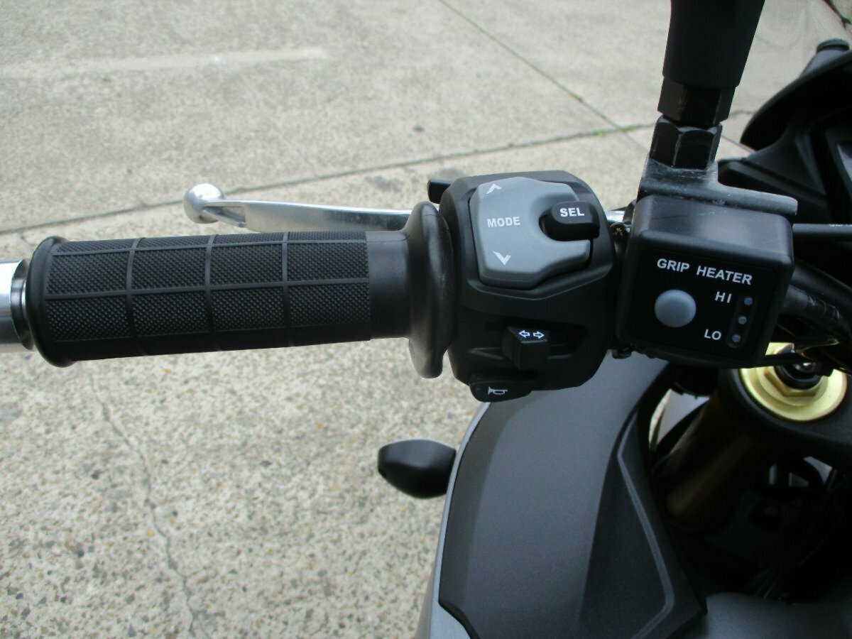 2016 SUZUKI GSX-S1000F ROAD