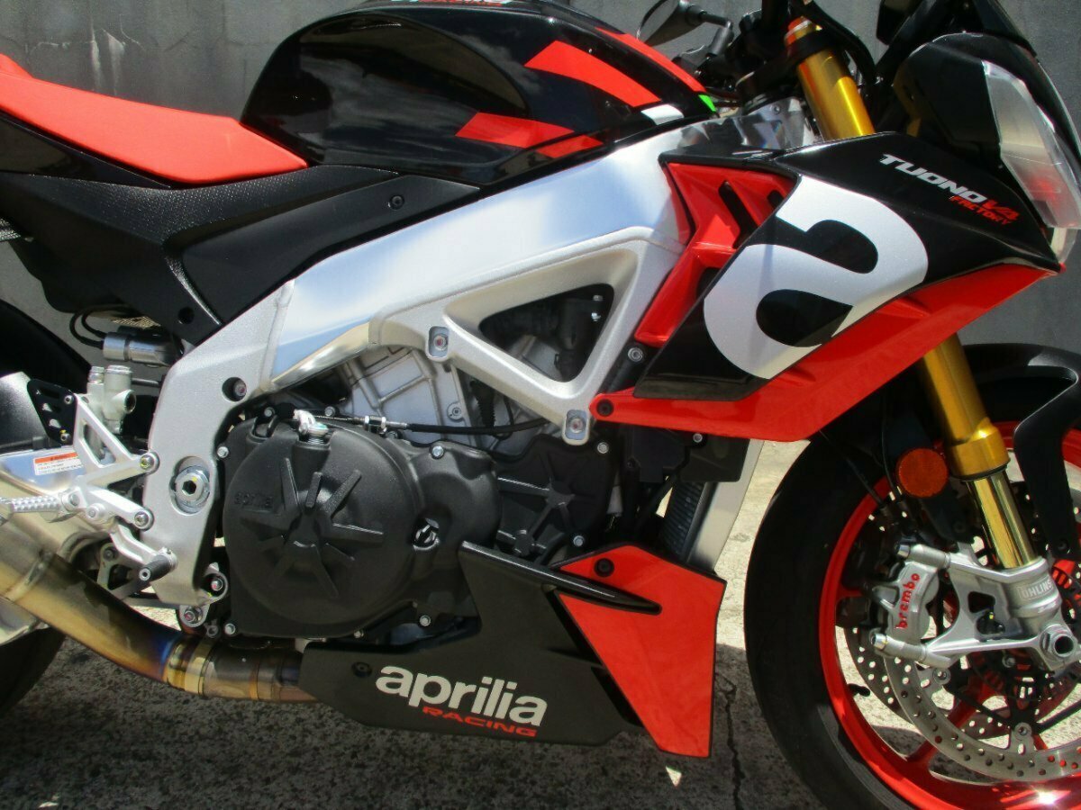 2021 APRILIA TUONO V4 FACTORY SPORTS