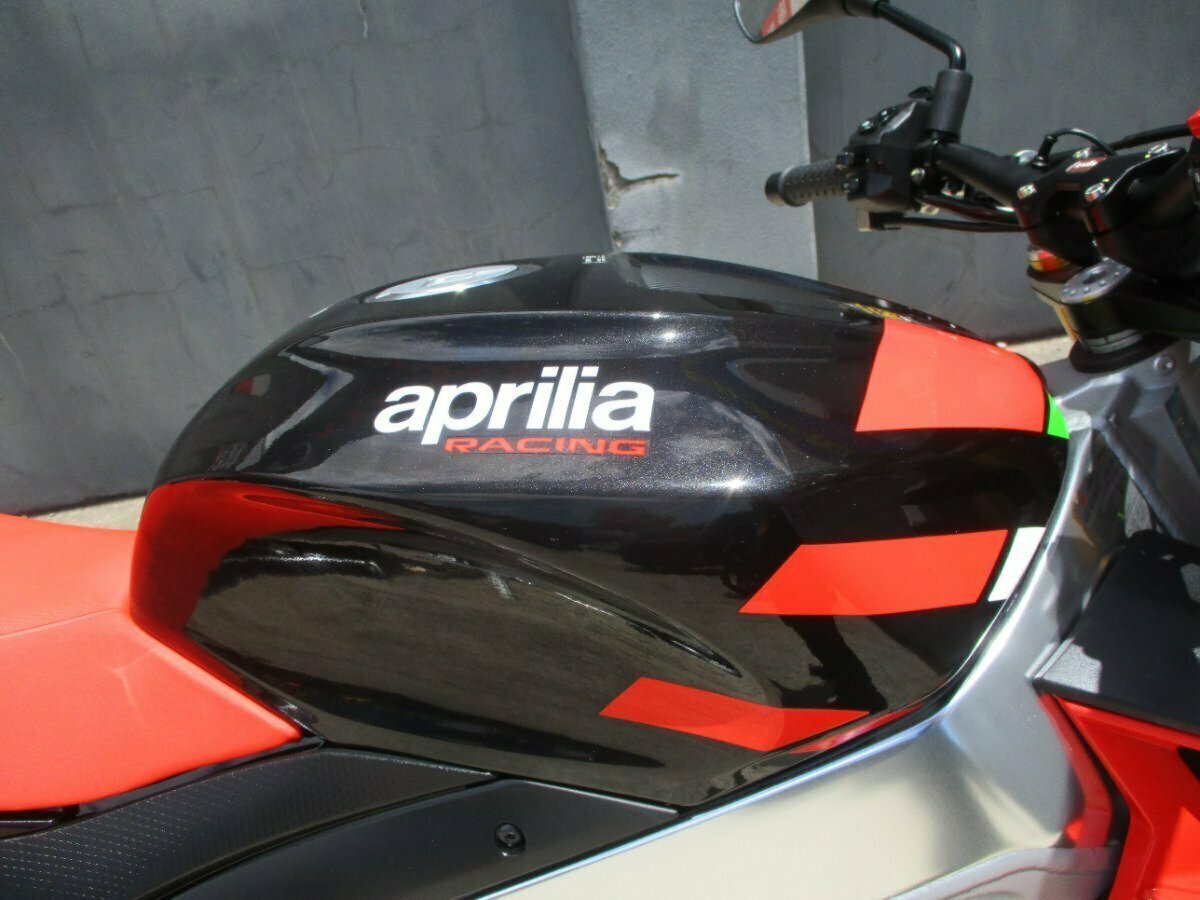 2021 APRILIA TUONO V4 FACTORY SPORTS