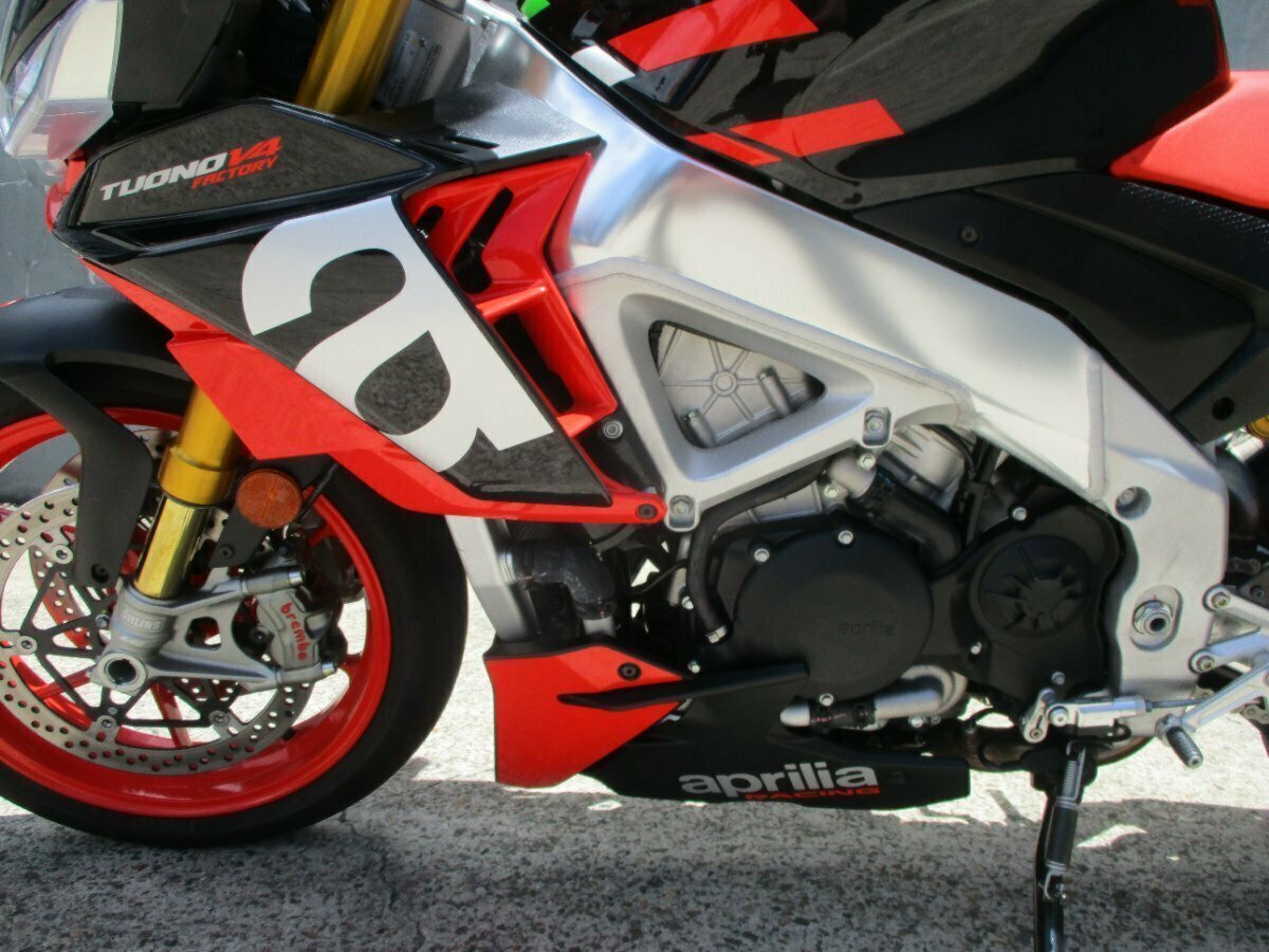 2021 APRILIA TUONO V4 FACTORY SPORTS