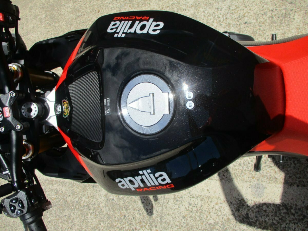 2021 APRILIA TUONO V4 FACTORY SPORTS