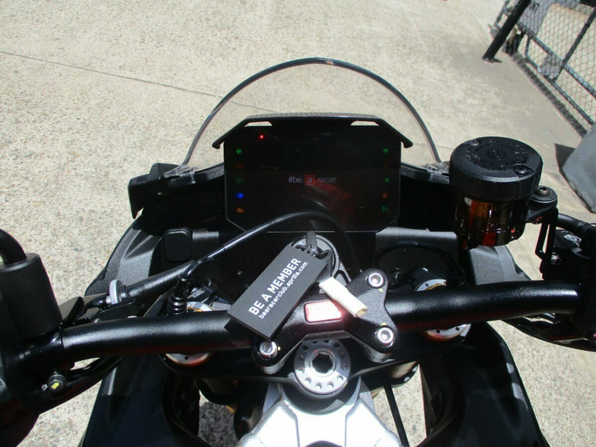 2021 APRILIA TUONO V4 FACTORY SPORTS