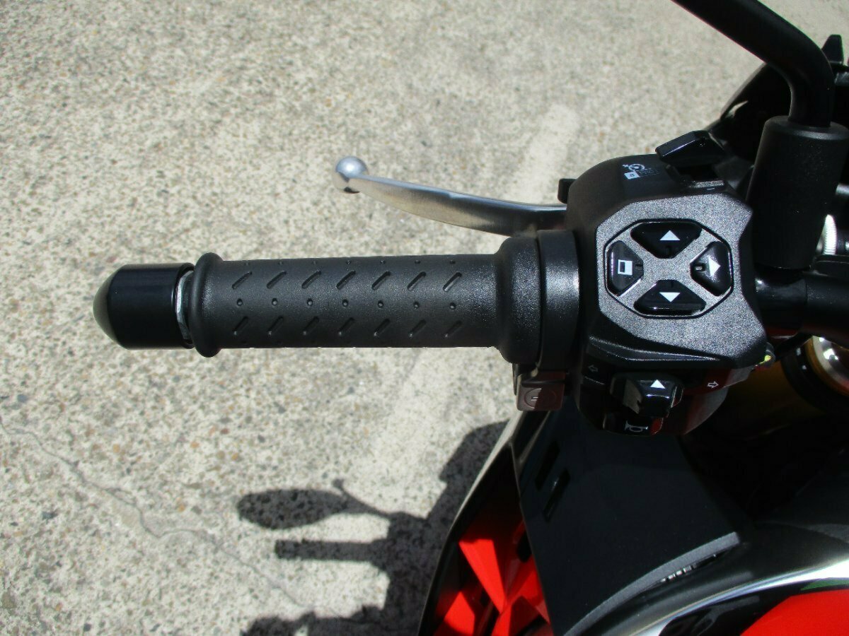 2021 APRILIA TUONO V4 FACTORY SPORTS
