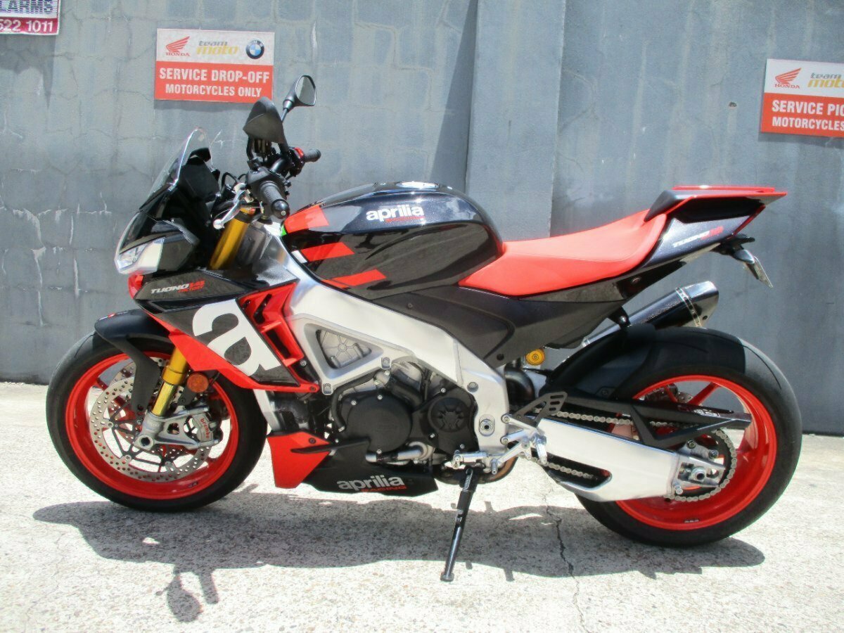 2021 APRILIA TUONO V4 FACTORY SPORTS