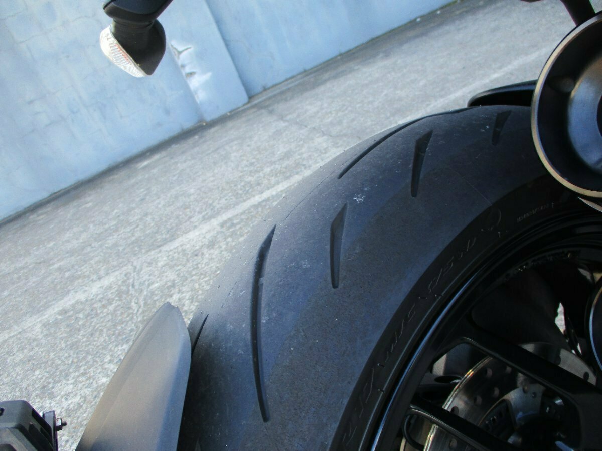 2015 DUCATI MONSTER 1200 ROAD