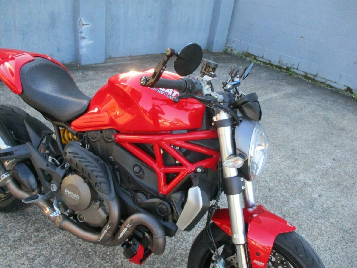 2015 DUCATI MONSTER 1200 ROAD