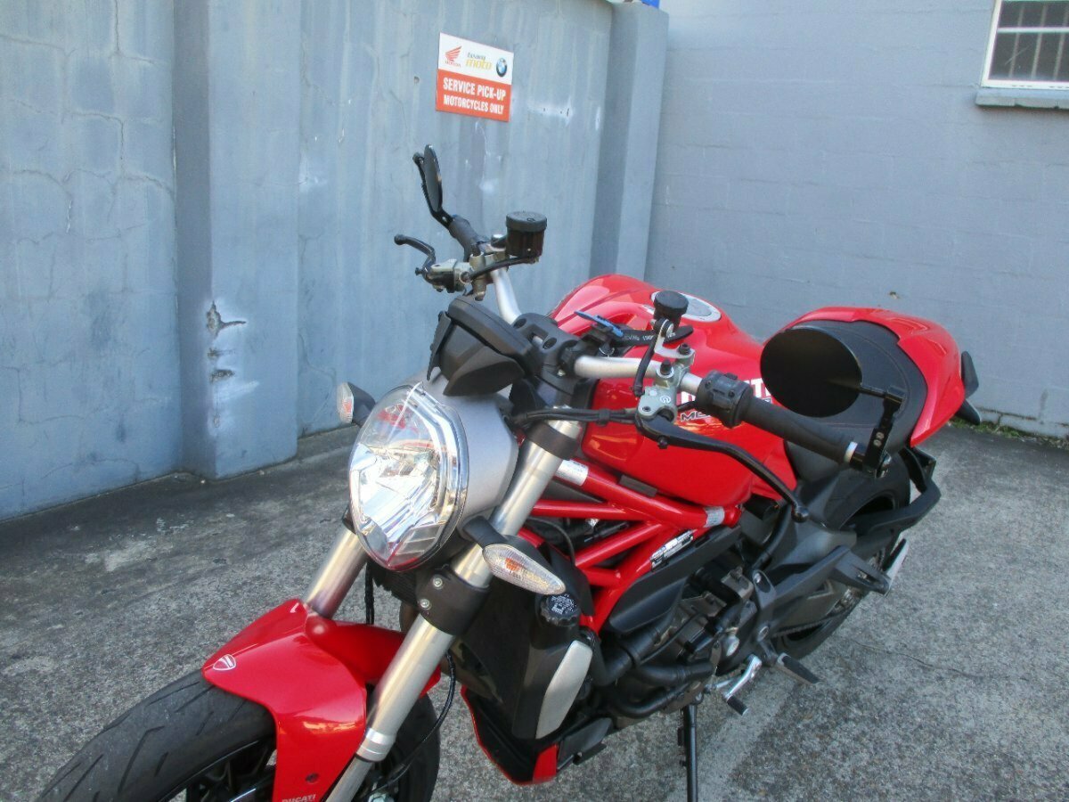 2015 DUCATI MONSTER 1200 ROAD