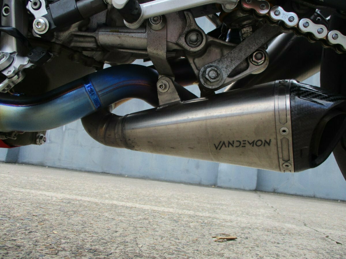 2022 DUCATI STREETFIGHTER V4 S SPORTS