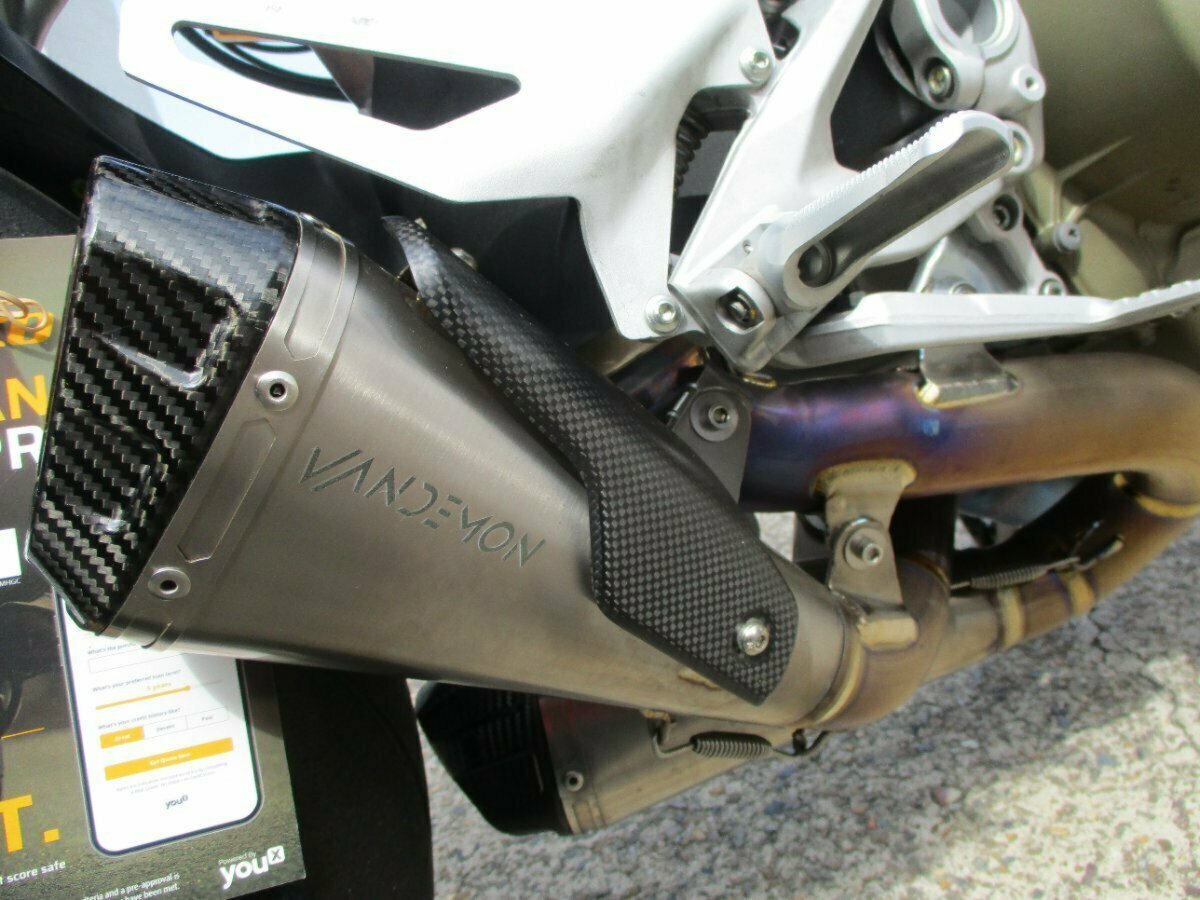2022 DUCATI STREETFIGHTER V4 S SPORTS