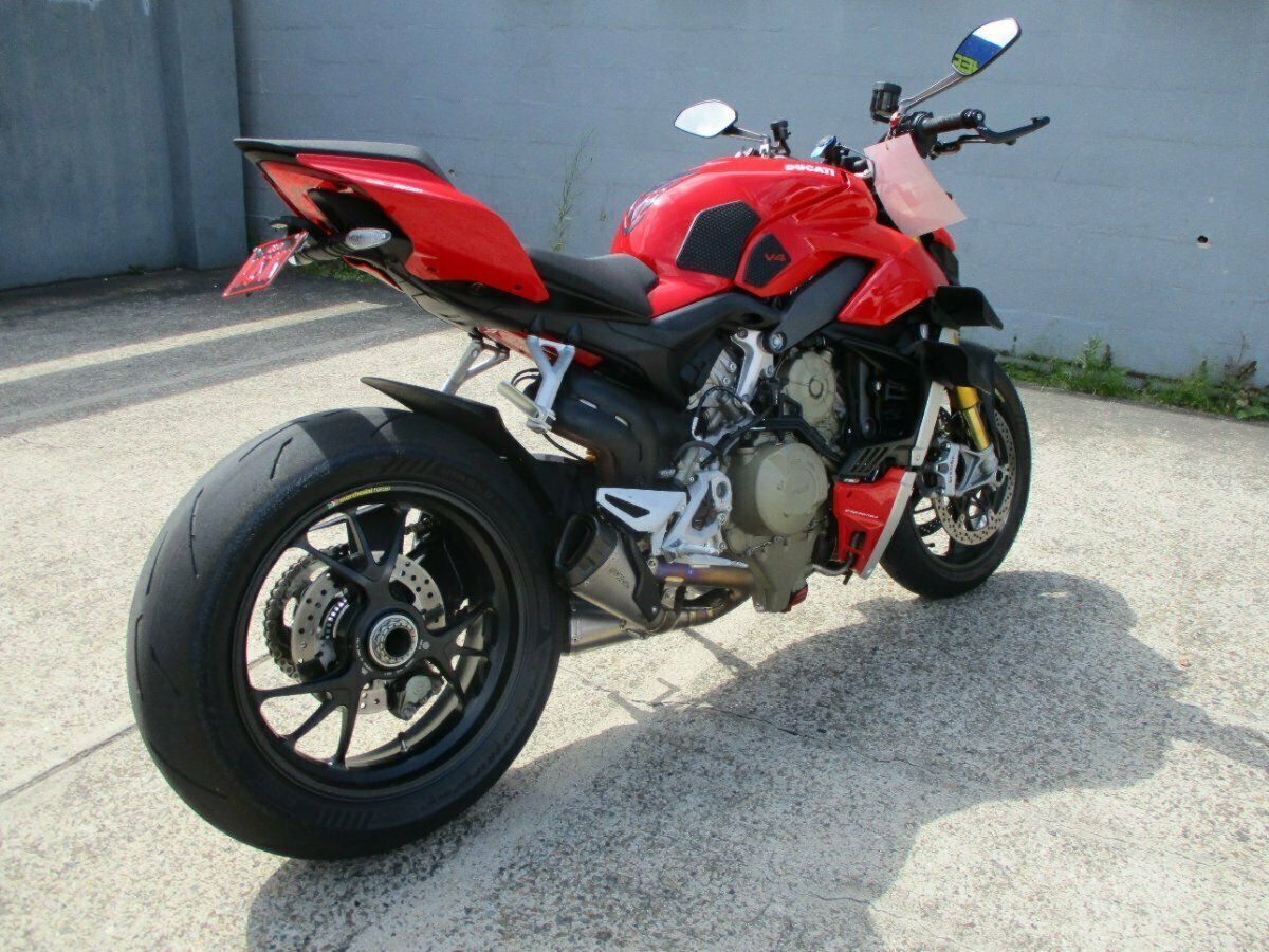 2022 DUCATI STREETFIGHTER V4 S SPORTS