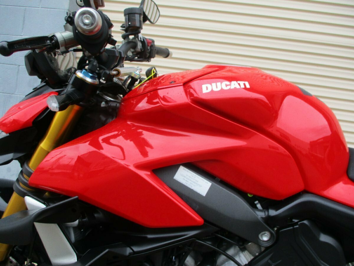2021 DUCATI STREETFIGHTER V4 S SPORTS