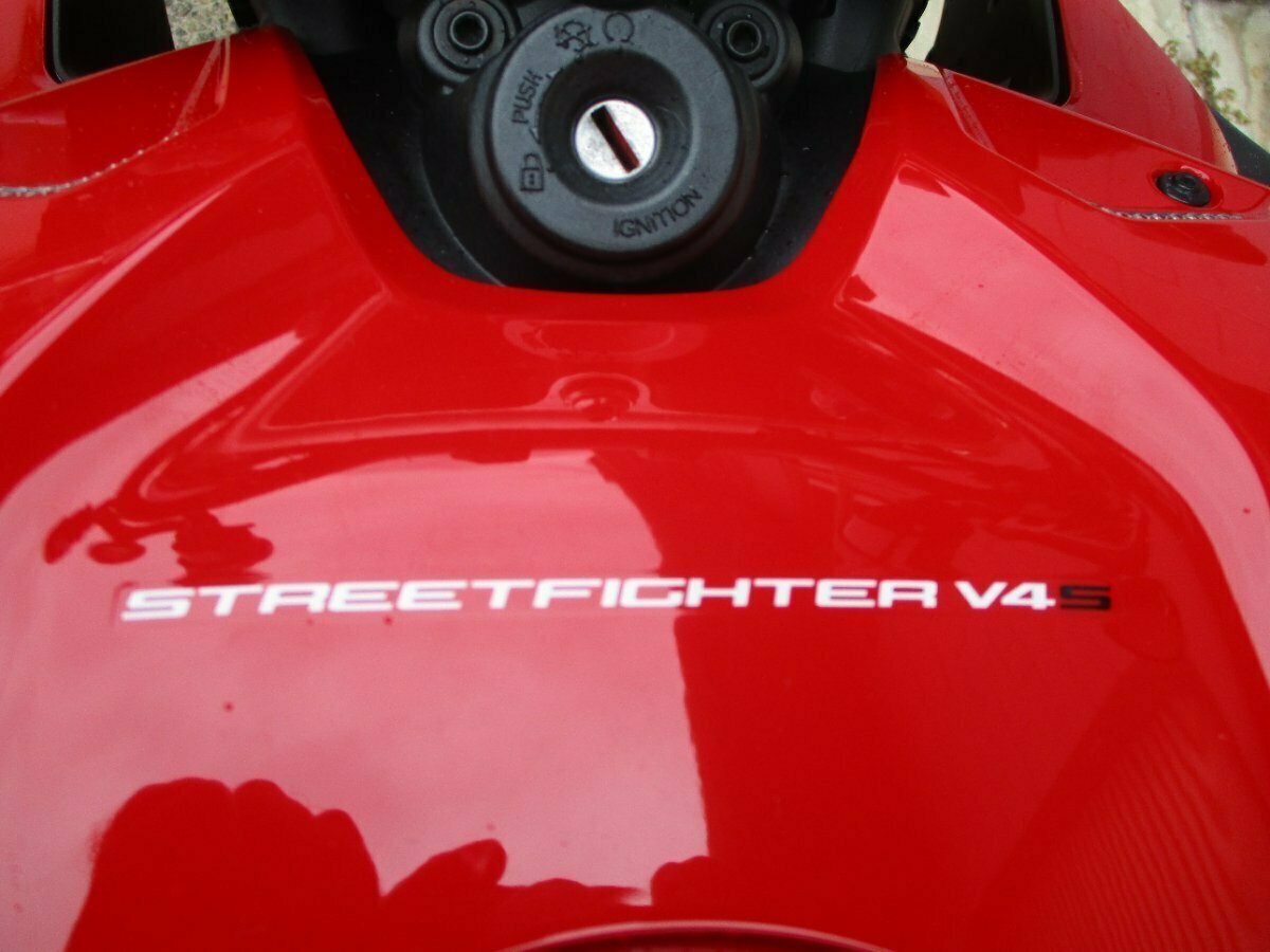 2021 DUCATI STREETFIGHTER V4 S SPORTS