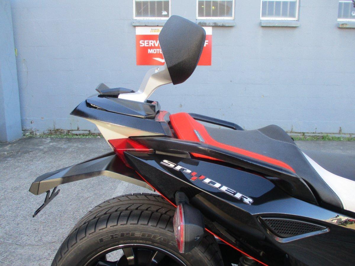 2015 CAN-AM SPYDER RSS SE5 TRIKE