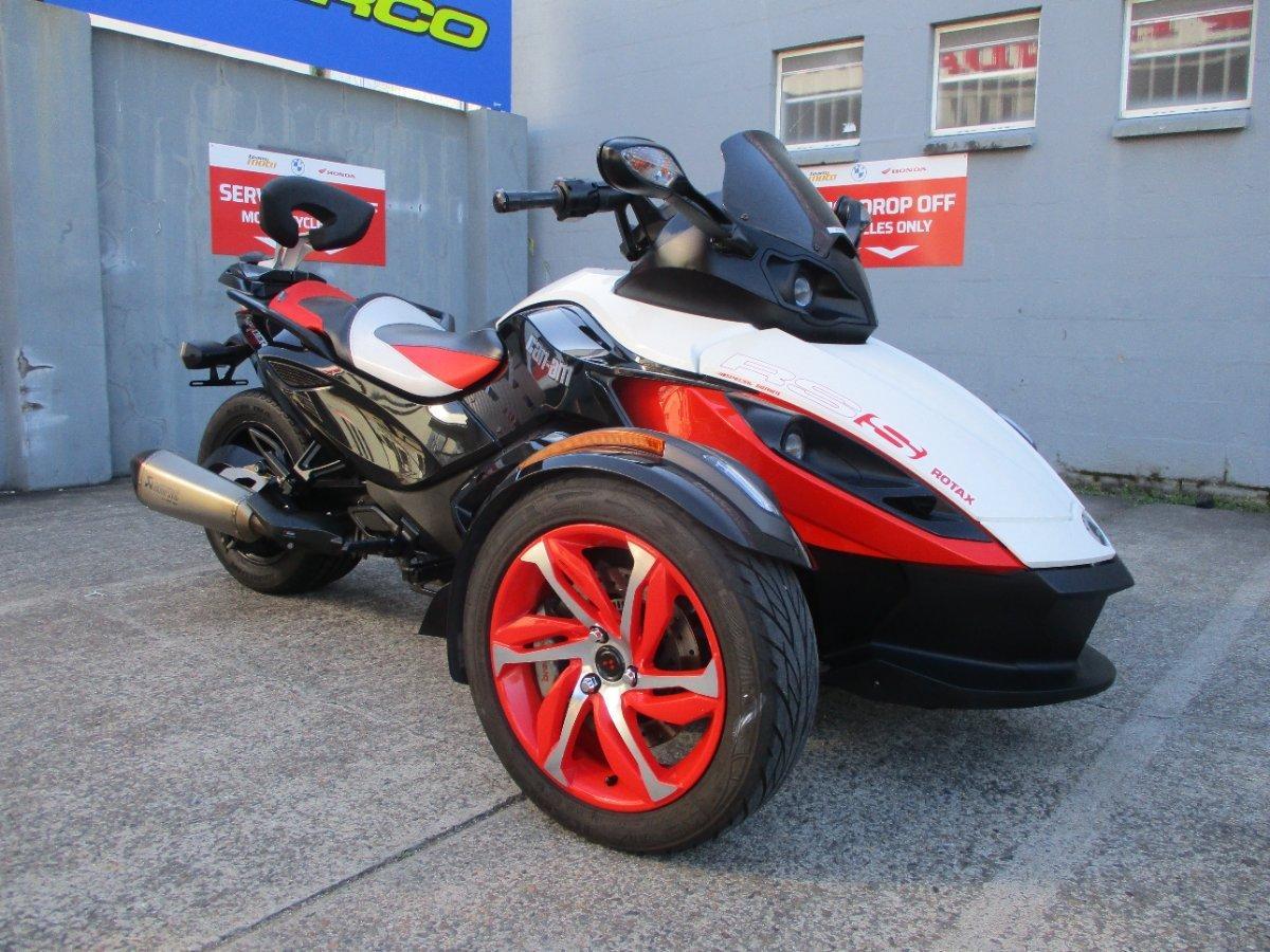 2015 CAN-AM SPYDER RSS SE5 TRIKE