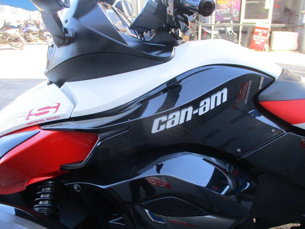 2015 CAN-AM SPYDER RSS SE5 TRIKE