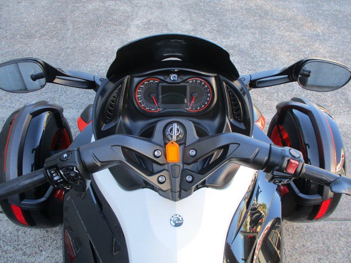 2015 CAN-AM SPYDER RSS SE5 TRIKE