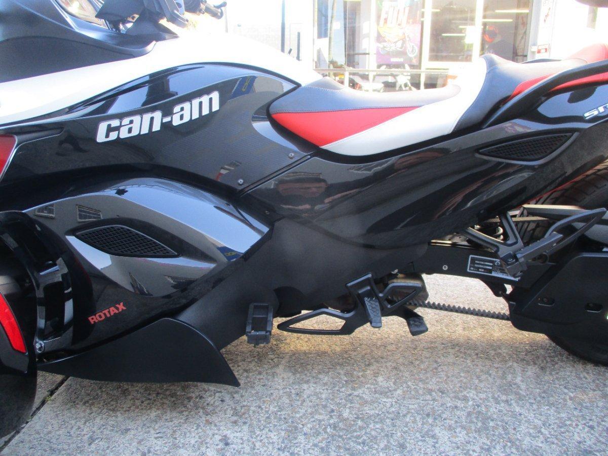 2015 CAN-AM SPYDER RSS SE5 TRIKE