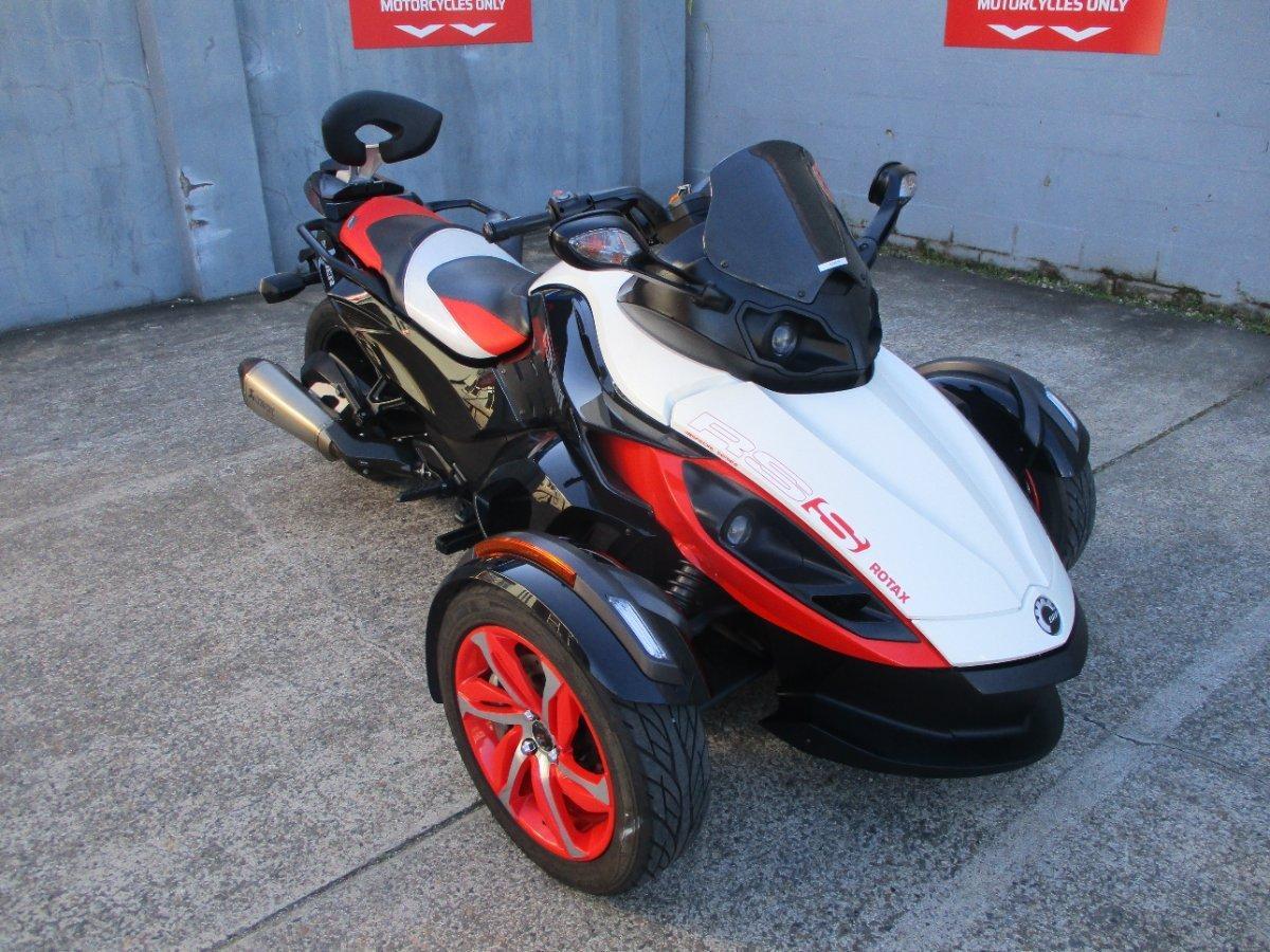 2015 CAN-AM SPYDER RSS SE5 TRIKE