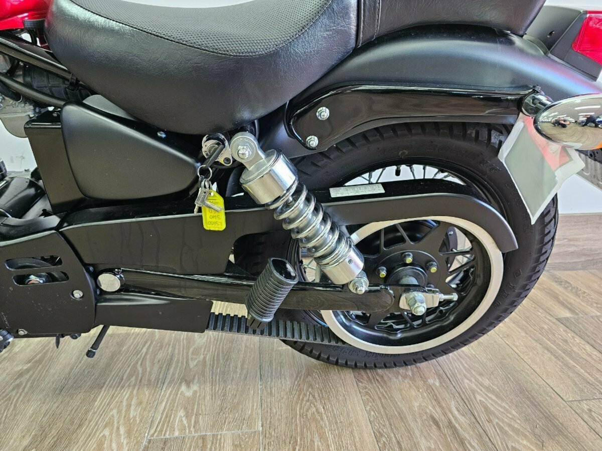 2021 SUZUKI BOULEVARD S40 (LS650B) CRUISER 