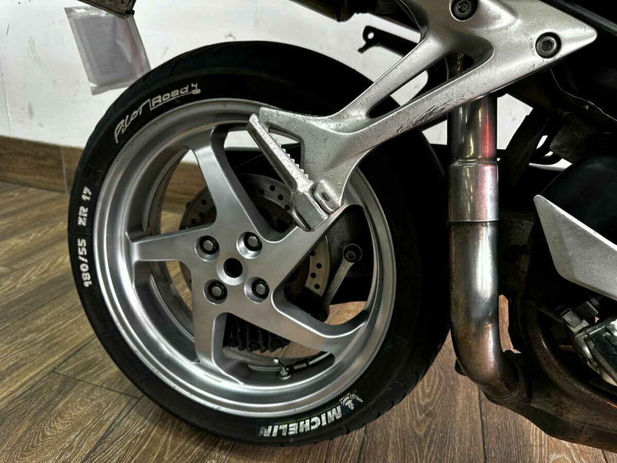 2005 HONDA VFR800F SPORTS 