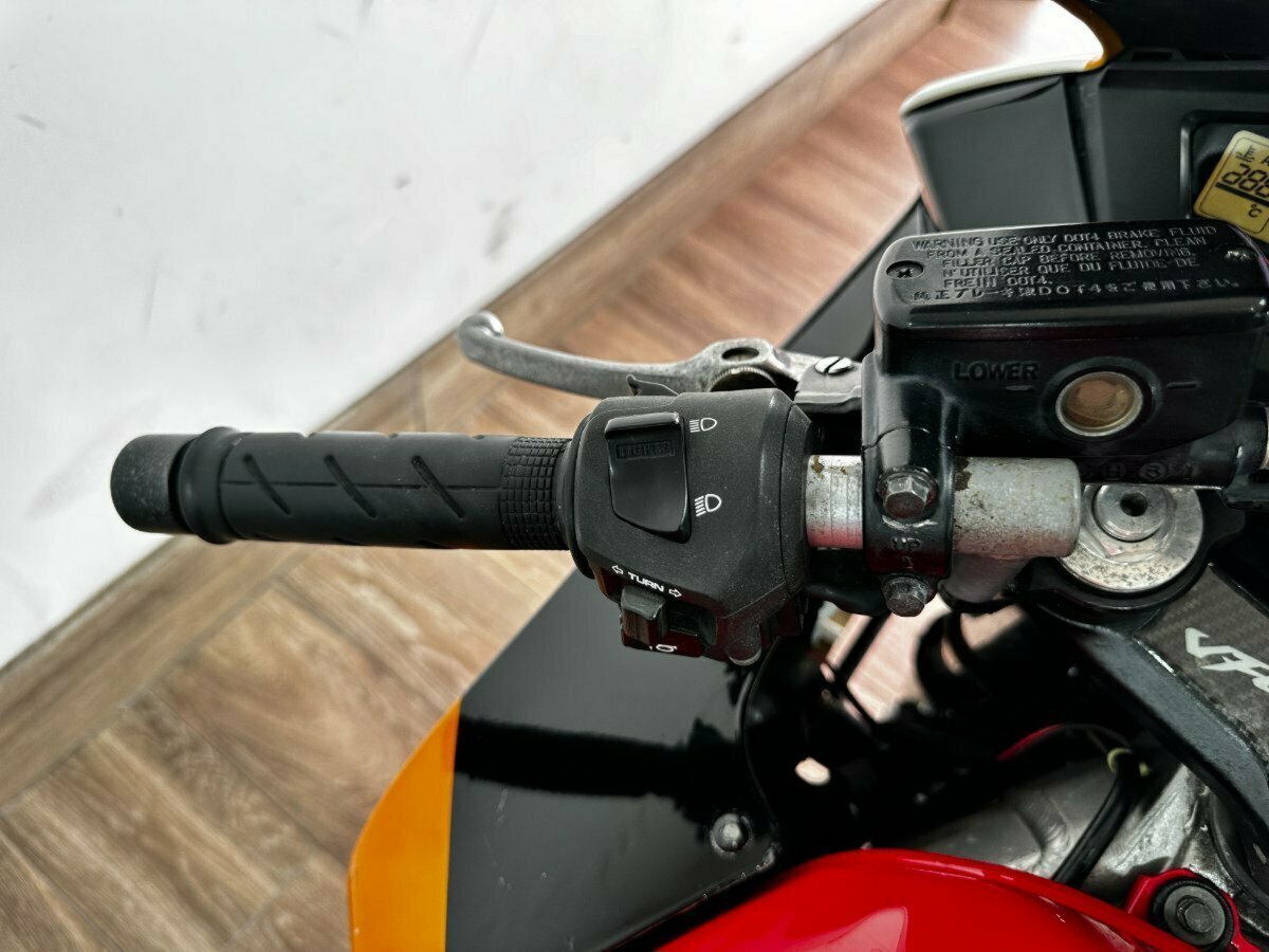 2005 HONDA VFR800F SPORTS 