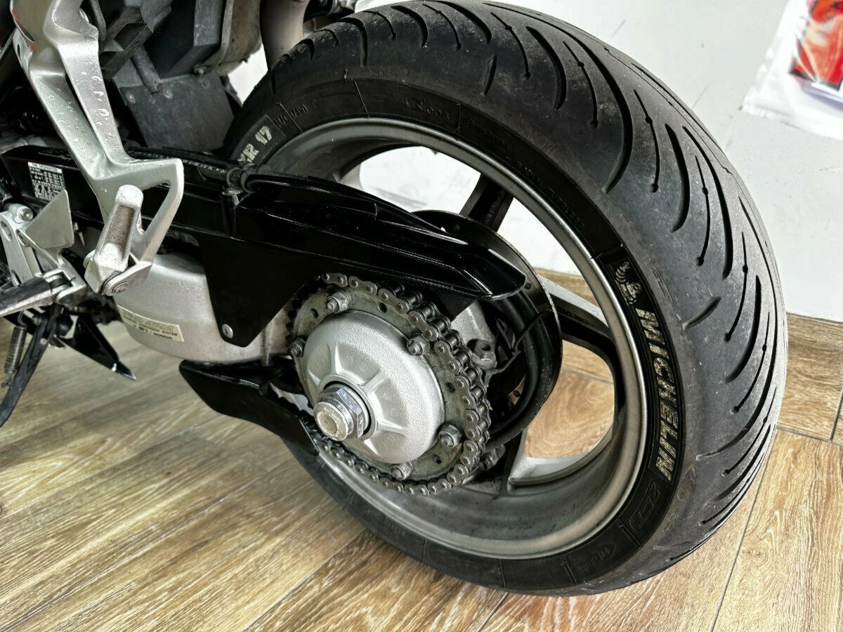 2005 HONDA VFR800F SPORTS 