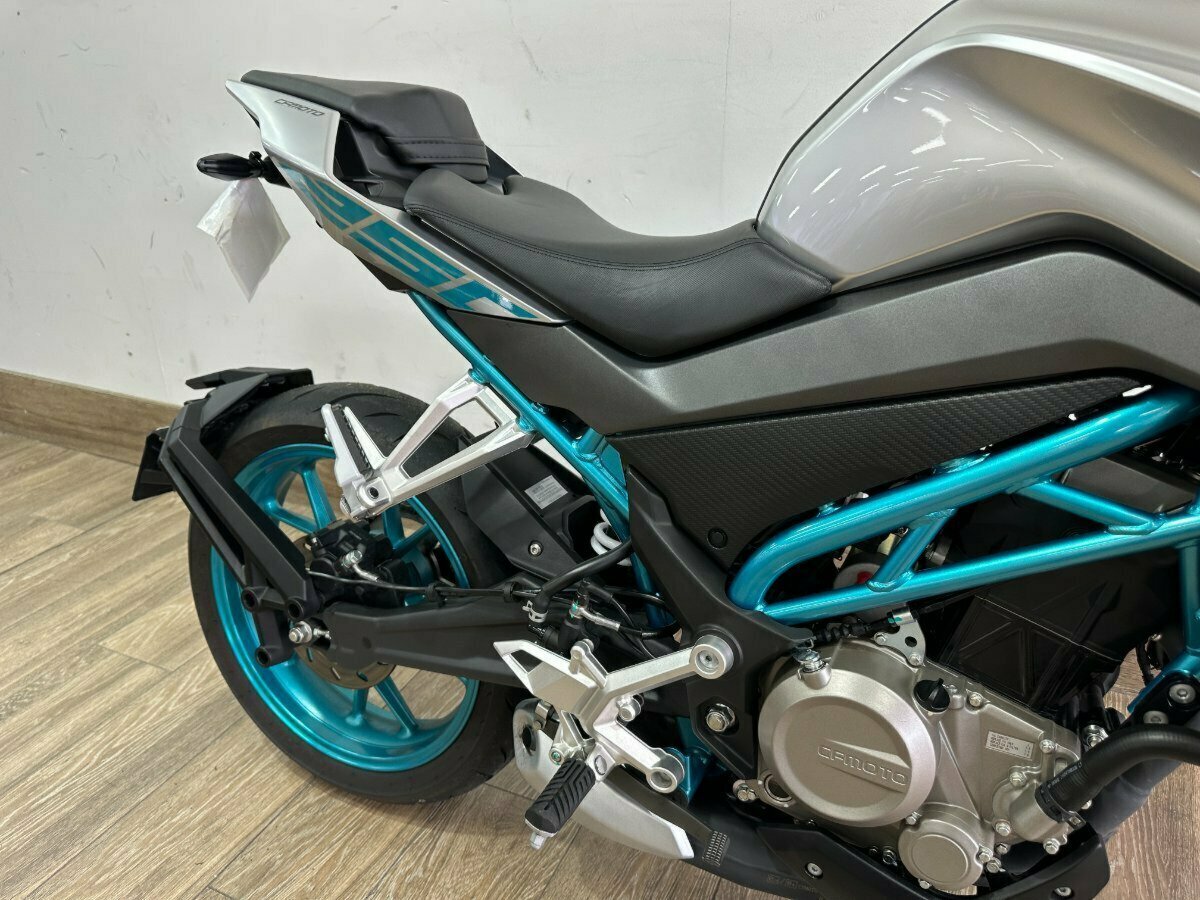2021 CFMOTO 250 NK ROAD