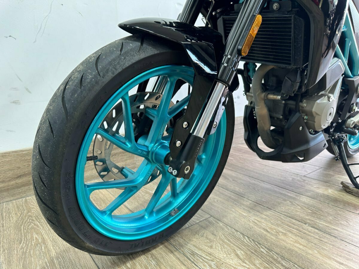 2021 CFMOTO 250 NK ROAD