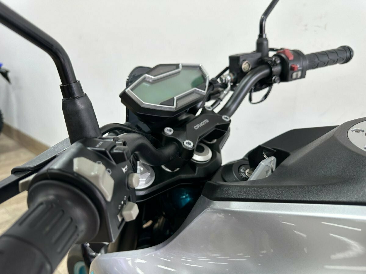 2021 CFMOTO 250 NK ROAD