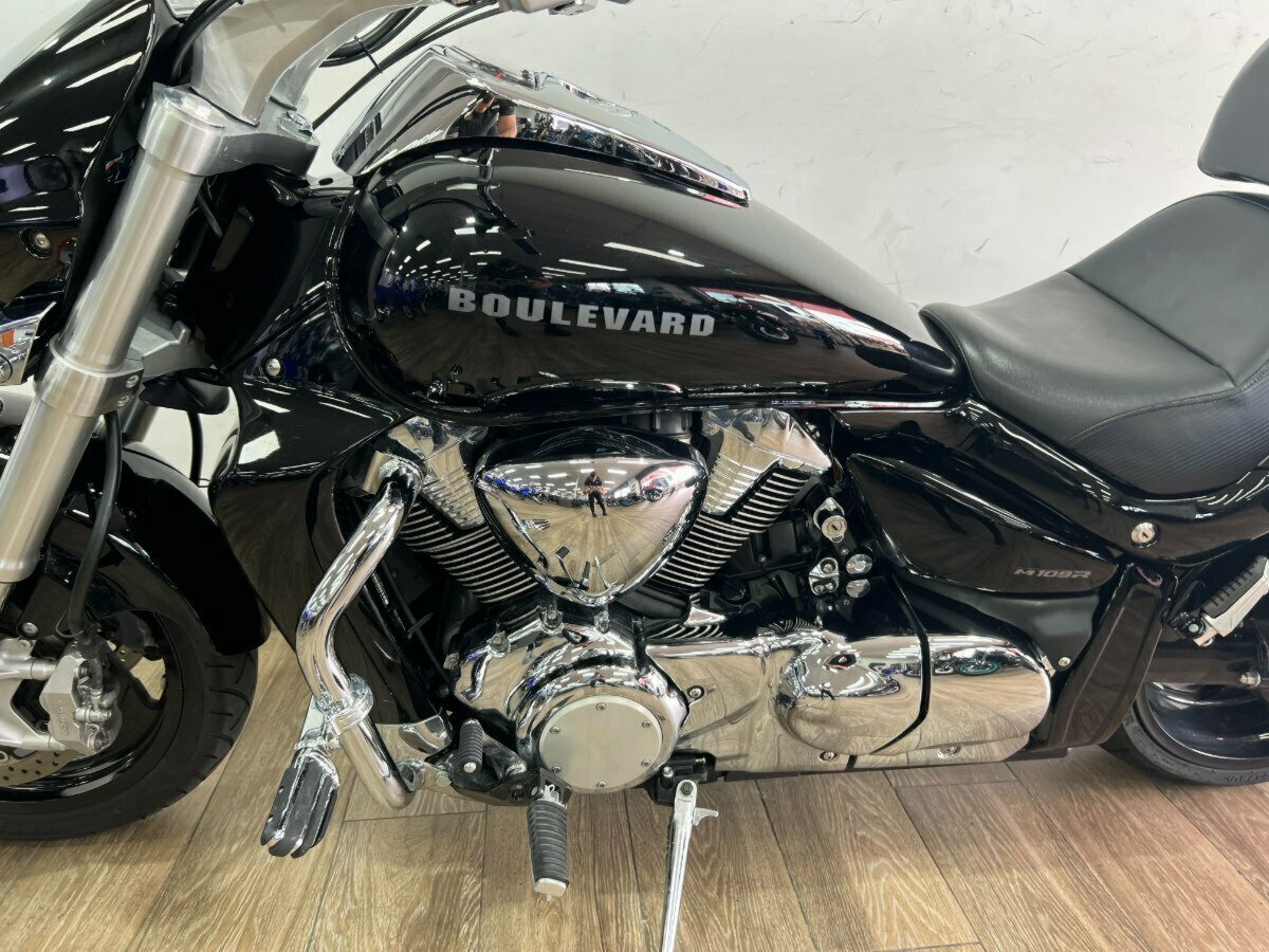 2016 SUZUKI VZR 1800 BOULEVARD (M109R) CRUISER