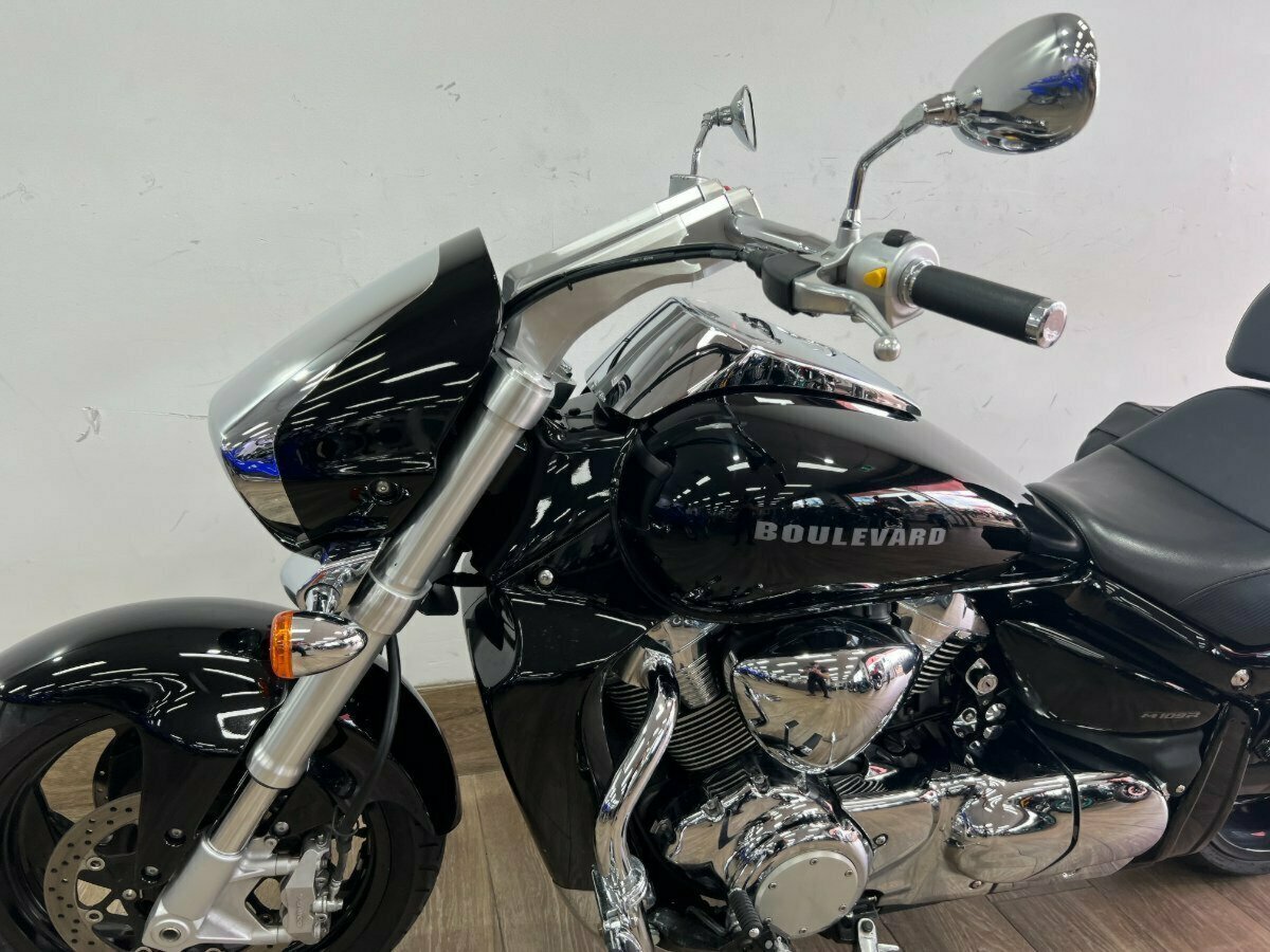 2016 SUZUKI VZR 1800 BOULEVARD (M109R) CRUISER