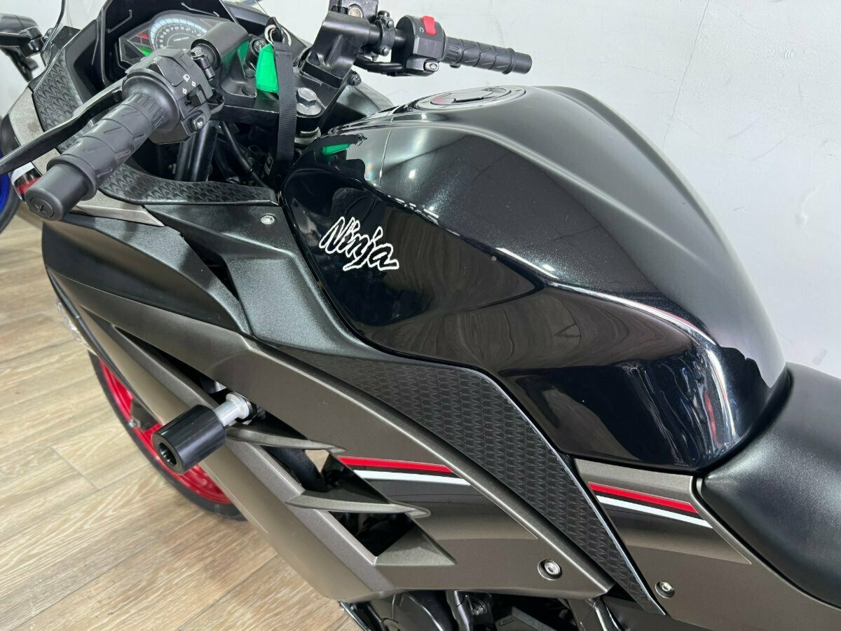 2016 KAWASAKI NINJA 300 SE ABS SPORTS