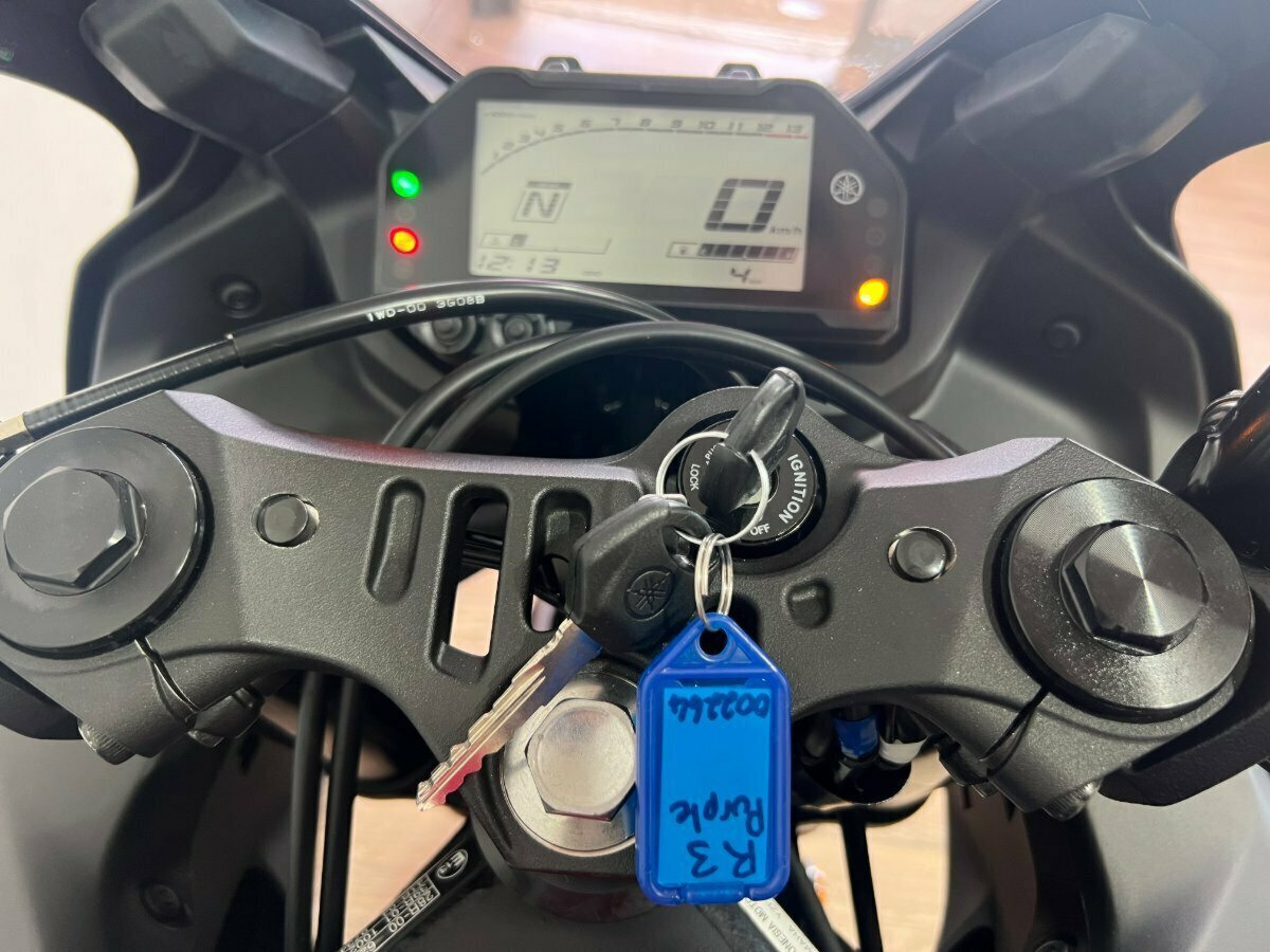 2023 YAMAHA YZF-R3 SPORTS