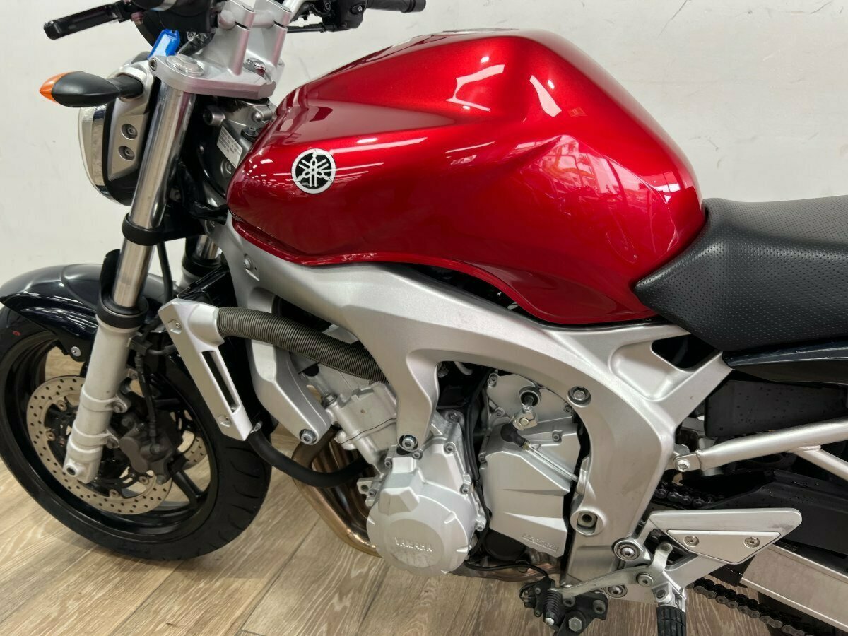 2005 YAMAHA FZ6N ROAD