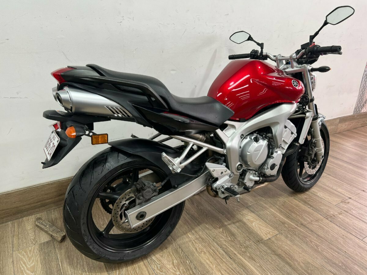 2005 YAMAHA FZ6N ROAD