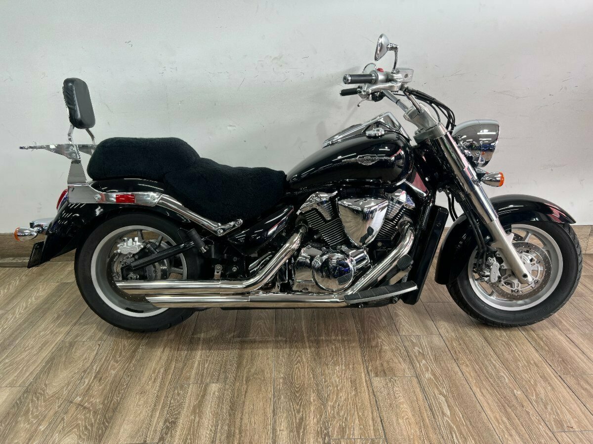 2010 SUZUKI BOULEVARD (C109R) CRUISER