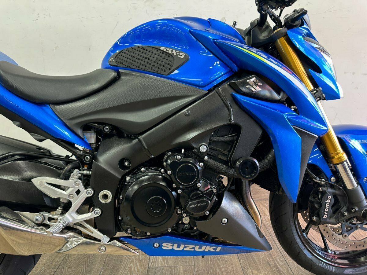 2016 SUZUKI GSX-S1000 ROAD