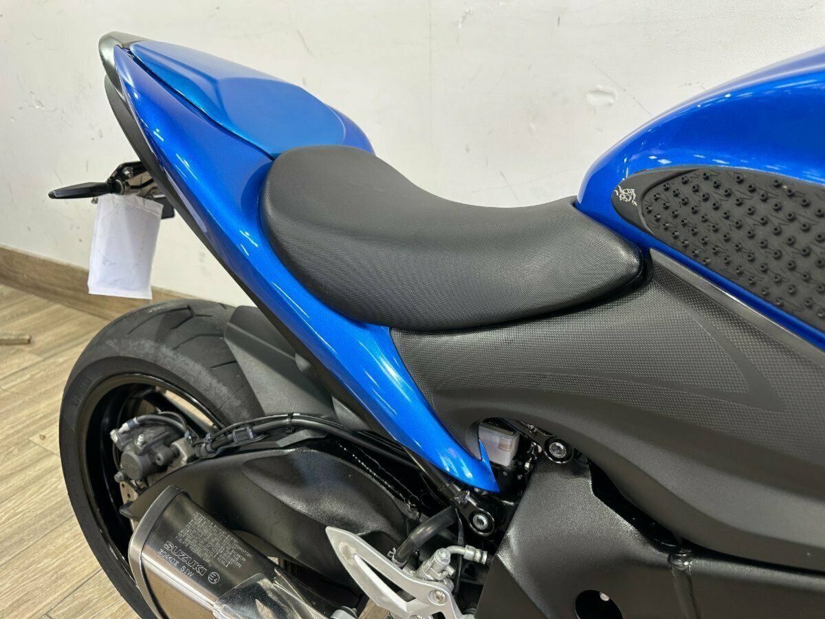 2016 SUZUKI GSX-S1000 ROAD