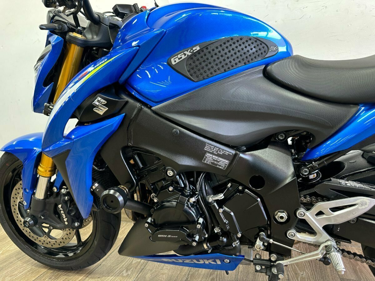 2016 SUZUKI GSX-S1000 ROAD