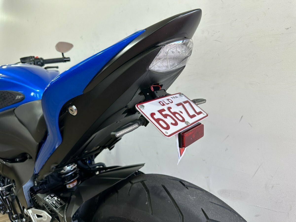 2016 SUZUKI GSX-S1000 ROAD
