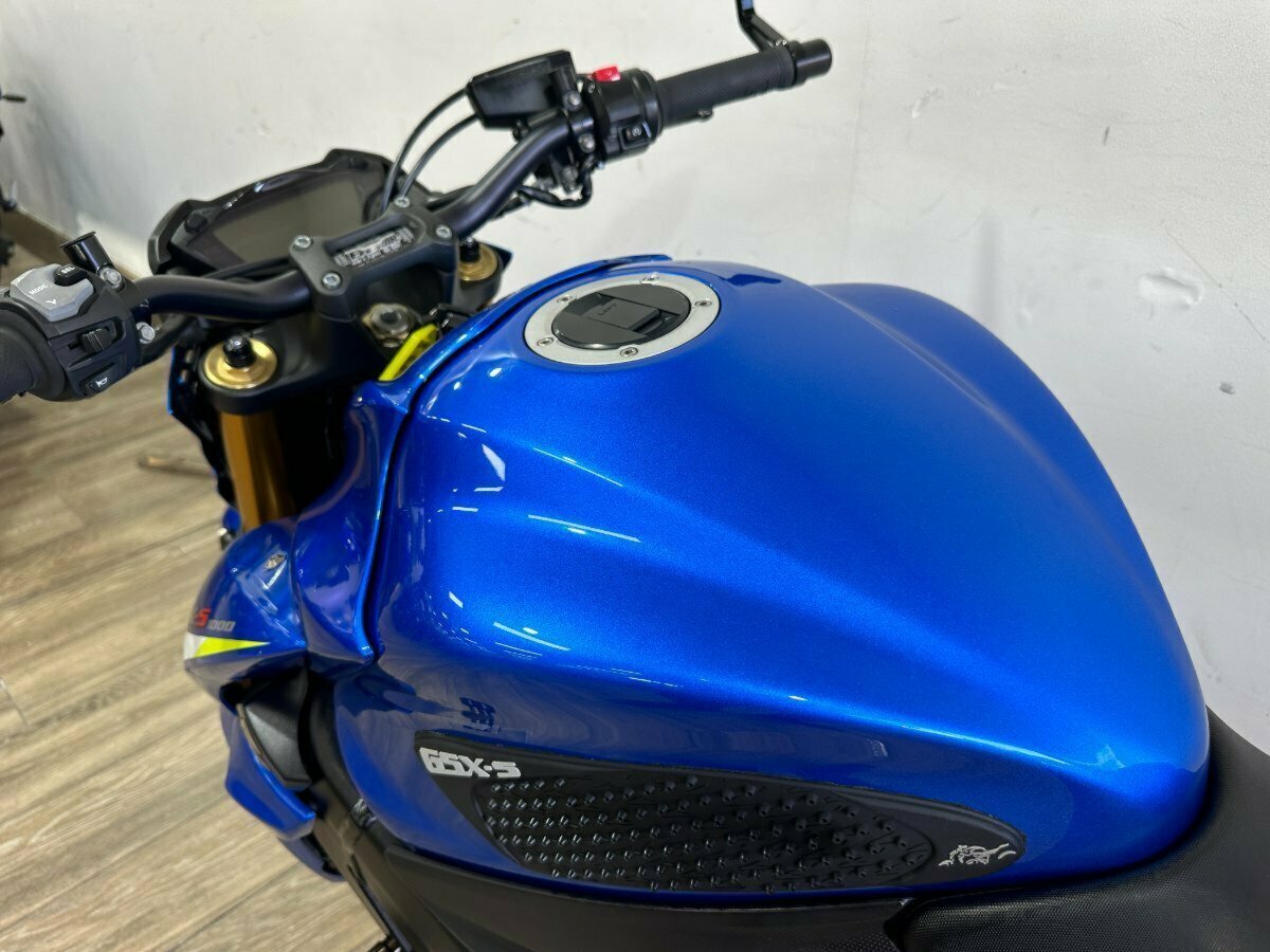 2016 SUZUKI GSX-S1000 ROAD
