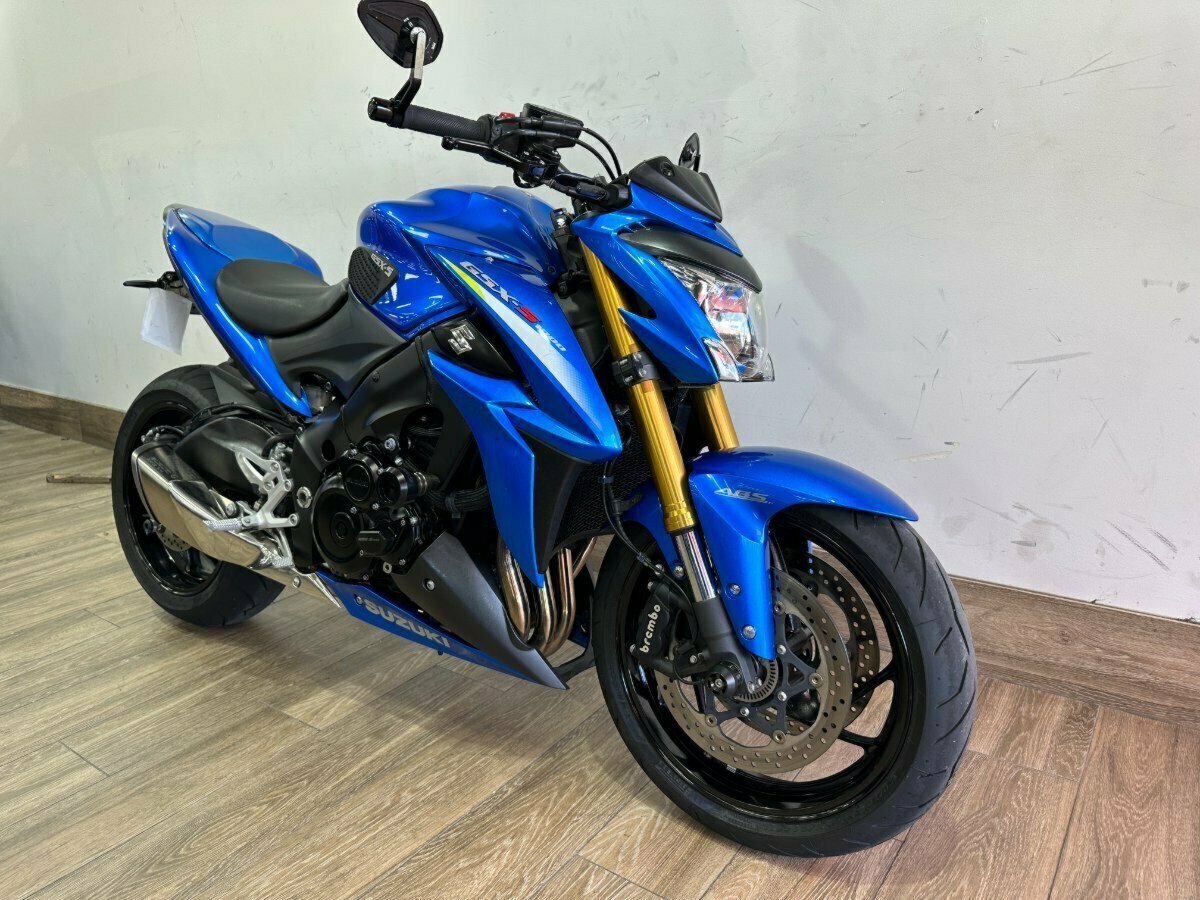 2016 SUZUKI GSX-S1000 ROAD
