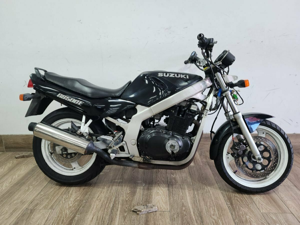 1992 SUZUKI GS500E ROAD