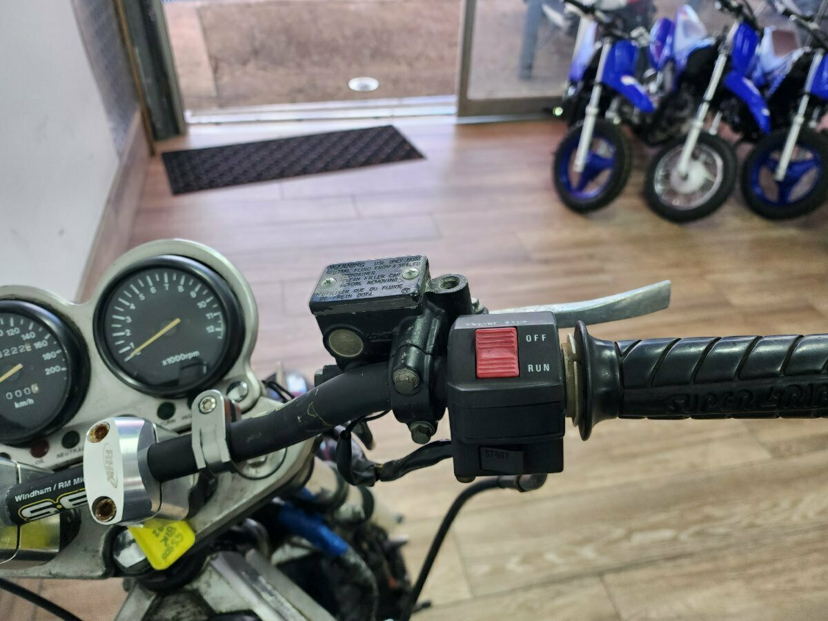 1992 SUZUKI GS500E ROAD